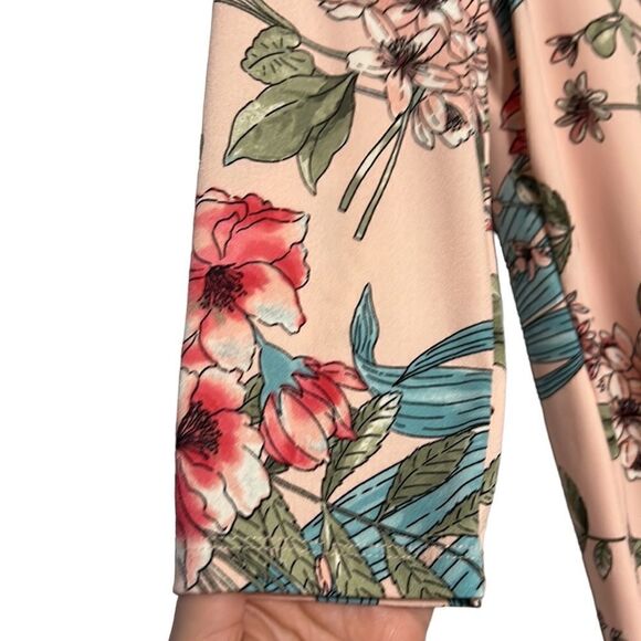 Floral Blouse Woman’s LP Petite Pink Tropical V-Neck 3/4 Sleeve Charter Club - Picture 3 of 10